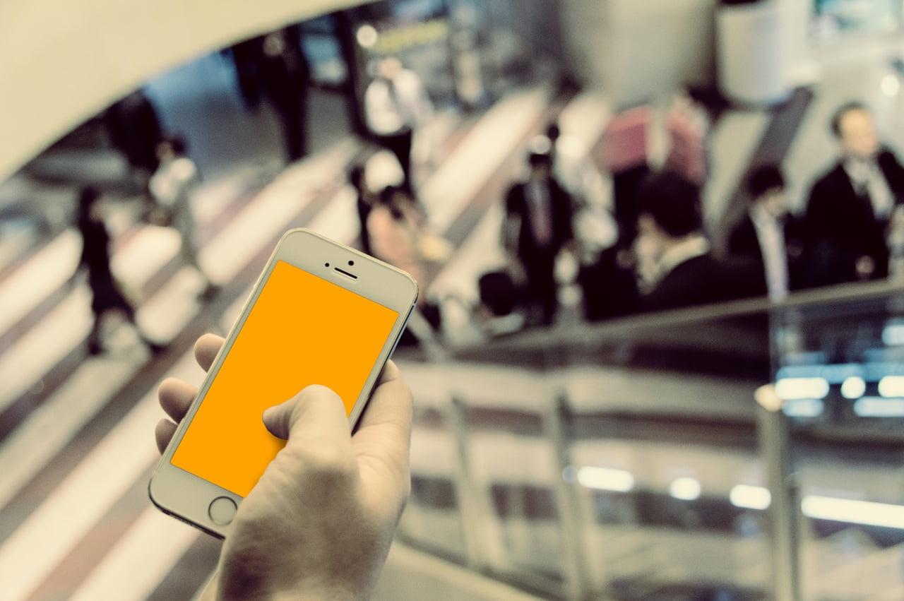 Producing High-Quality Business Materials on iPhone
